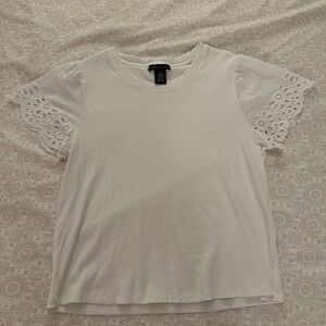 Ribbed Eyelit Tee